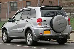 Pre-facelift Toyota RAV4 L 5-door