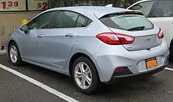Hatchback (pre-facelift)