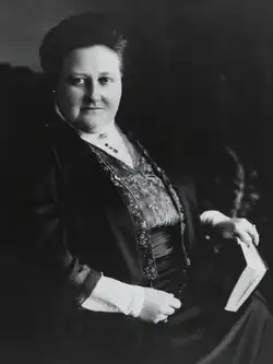 Lowell in 1916