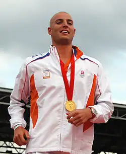 Maarten van der Weijden with a gold medal around his neck