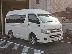 HiAce (high-roof; first facelift, Japan)