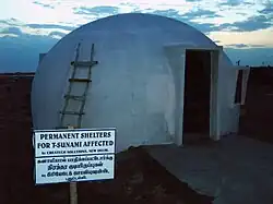 igloo shaped concrete house