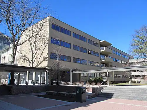 Story Hall of the Harvard Law School by Walter Gropius and (The Architects Collaborative)