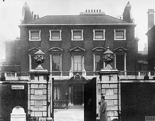Chesterfield House, Mayfair (1917). Owned by Lord Harewood from 1918 - 1934.[46]