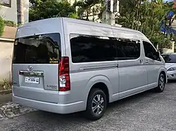 HiAce GL Grandia Tourer